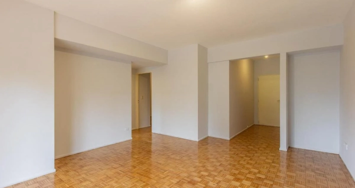 Av. Las Heras al 3400 - Palermo