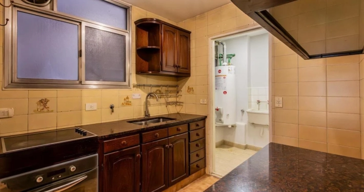 Av. Las Heras al 3400 - Palermo