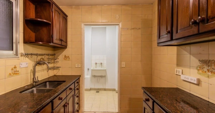 Av. Las Heras al 3400 - Palermo