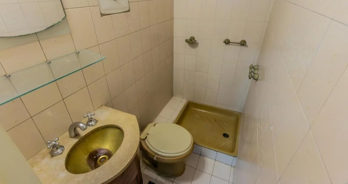 Av. Las Heras al 3400 - Palermo