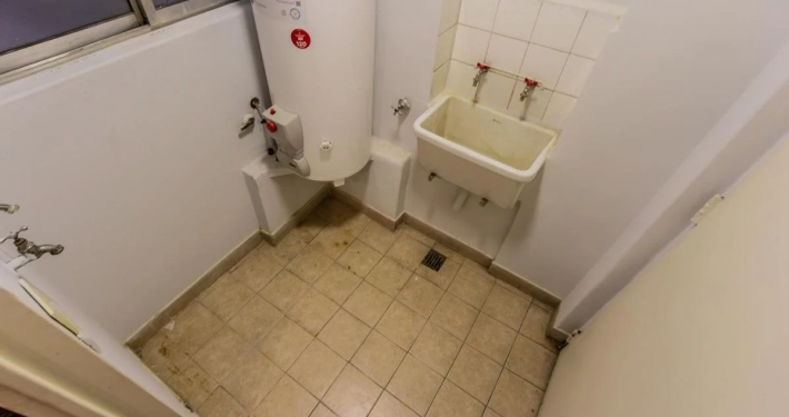 Av. Las Heras al 3400 - Palermo