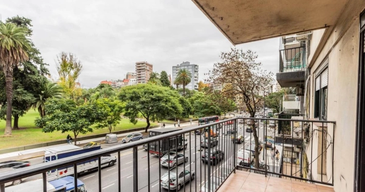 Av. Las Heras al 3400 - Palermo