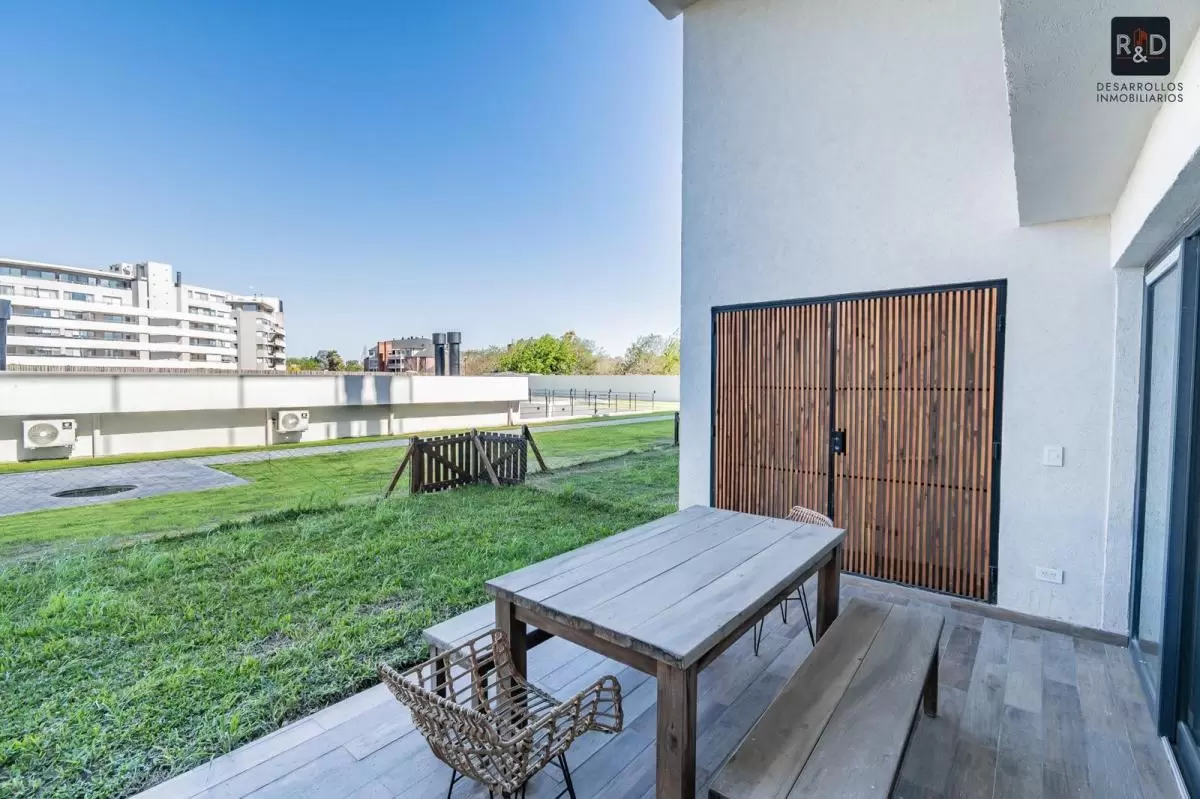 Juan Beliera al 1500, Vivant Tortugas Norte, Garín